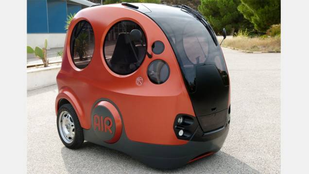 Ar comprimido - A francesa MDI se especializou em microcarros movidos a ar comprimido. Sem emitir poluentes, seu novo AIRpod leva três pessoas e chega a 70 km/h. Ar comprimido - A francesa MDI se especializou em microcarros movidos a ar comprimido. Sem emitir poluentes, seu novo AIRpod leva três pessoas e chega a 70 km/h.