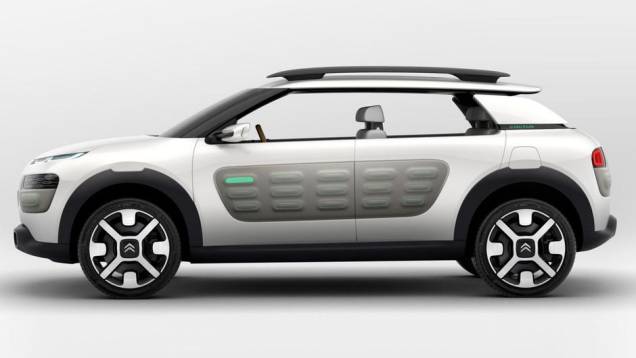 O Cactus concept tem rodas de liga-leve grandes (o tamanho exato ainda não foi revelado), faróis de LED, cabine aberta... | <a href="https://preprod.quatrorodas.abril.com.br/saloes/frankfurt/2013/citroen-cactus-concept-752359.shtml" rel="migration">Leia mais</a> O Cactus concept tem rodas de liga-leve grandes (o tamanho exato ainda não foi revelado), faróis de LED, cabine aberta... | <a href="https://preprod.quatrorodas.abril.com.br/saloes/frankfurt/2013/citroen-cactus-concept-752359.shtml" rel="migration">Leia mais</a>