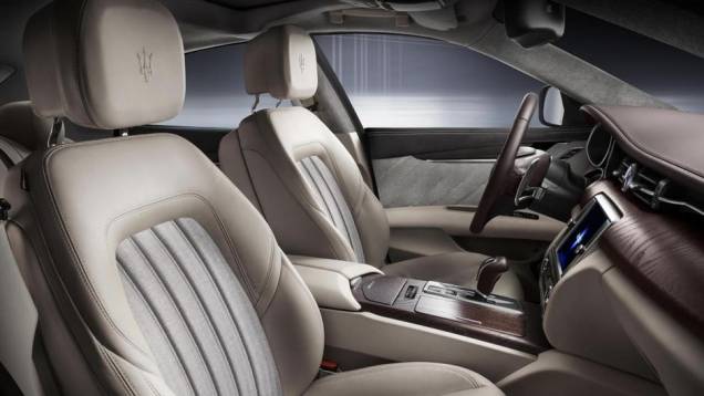 A Maserati deve promover o lançamento de uma versão de produção do Quattroporte Ermenegildo Zegna concept em 2014 | <a href="https://preprod.quatrorodas.abril.com.br/saloes/frankfurt/2013/maserati-quattroporte-ermenegildo-zegna-concept-752311.shtml" rel="migration">Leia mais</a> A Maserati deve promover o lançamento de uma versão de produção do Quattroporte Ermenegildo Zegna concept em 2014 | <a href="https://preprod.quatrorodas.abril.com.br/saloes/frankfurt/2013/maserati-quattroporte-ermenegildo-zegna-concept-752311.shtml" rel="migration">Leia mais</a>