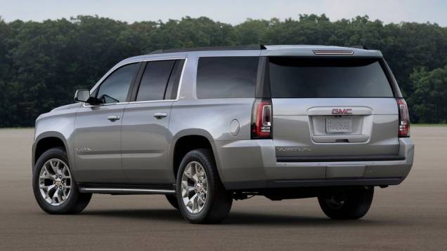 Pela GMC, um dos modelos apresentados é o Yukon XL | <a href="https://preprod.quatrorodas.abril.com.br/noticias/saloes/los-angeles-2013/eua-gm-lanca-linha-2015-suvs-753784.shtml" rel="migration">Leia mais</a> | <a href="https://preprod.quatrorodas.abril.com.br/galerias/saloes/los-angeles-" rel="migration"></a> Pela GMC, um dos modelos apresentados é o Yukon XL | <a href="https://preprod.quatrorodas.abril.com.br/noticias/saloes/los-angeles-2013/eua-gm-lanca-linha-2015-suvs-753784.shtml" rel="migration">Leia mais</a> | <a href="https://preprod.quatrorodas.abril.com.br/galerias/saloes/los-angeles-" rel="migration"></a>