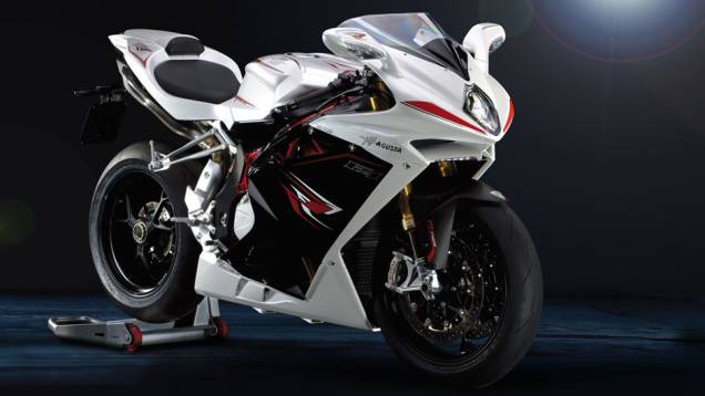F4 RR ABS Ride by Wire | <a href="https://preprod.quatrorodas.abril.com.br/moto/noticias/mv-agusta-confirma-cinco-lancamentos-brasil-756002.shtml" rel="migration">Leia mais</a> F4 RR ABS Ride by Wire | <a href="https://preprod.quatrorodas.abril.com.br/moto/noticias/mv-agusta-confirma-cinco-lancamentos-brasil-756002.shtml" rel="migration">Leia mais</a>