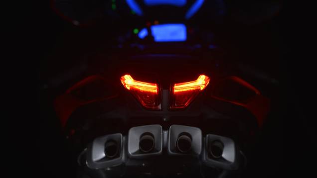Bielas de titânio | <a href="https://preprod.quatrorodas.abril.com.br/moto/noticias/mv-agusta-confirma-cinco-lancamentos-brasil-756002.shtml" rel="migration">Leia mais</a> Bielas de titânio | <a href="https://preprod.quatrorodas.abril.com.br/moto/noticias/mv-agusta-confirma-cinco-lancamentos-brasil-756002.shtml" rel="migration">Leia mais</a>
