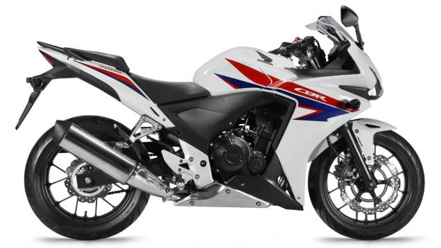 Motor de 471 cm³ gera 50 cavalos de potência | <a href="https://preprod.quatrorodas.abril.com.br/moto/noticias/honda-investe-modelos-500cc-756399.shtml" rel="migration">Leia mais</a> Motor de 471 cm³ gera 50 cavalos de potência | <a href="https://preprod.quatrorodas.abril.com.br/moto/noticias/honda-investe-modelos-500cc-756399.shtml" rel="migration">Leia mais</a>