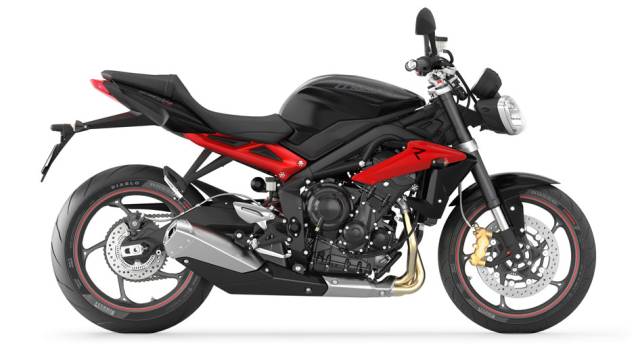 Motocicleta começou a ser montada em Manaus (AM) em setembro | <a href="https://preprod.quatrorodas.abril.com.br/moto/noticias/triumph-revela-lancamentos-salao-duas-rodas-756393.shtml" rel="migration">Leia mais</a> Motocicleta começou a ser montada em Manaus (AM) em setembro | <a href="https://preprod.quatrorodas.abril.com.br/moto/noticias/triumph-revela-lancamentos-salao-duas-rodas-756393.shtml" rel="migration">Leia mais</a>