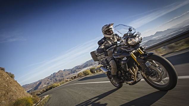 Modelo começou a ser produzido em Manaus (AM) em setembro e já está à venda | <a href="https://preprod.quatrorodas.abril.com.br/moto/noticias/triumph-revela-lancamentos-salao-duas-rodas-756393.shtml" rel="migration">Leia mais</a> Modelo começou a ser produzido em Manaus (AM) em setembro e já está à venda | <a href="https://preprod.quatrorodas.abril.com.br/moto/noticias/triumph-revela-lancamentos-salao-duas-rodas-756393.shtml" rel="migration">Leia mais</a>