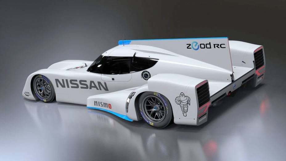 O ZEOD RC &eacute; tratado pela Nissan como carro el&eacute;trico, mas a verdade &eacute; que, al&eacute;m de dois motores el&eacute;tricos, o modelo vem equipado com bloco 1.6 turbo de quatro cilindros | <a href="https://preprod.quatrorodas.abril.com.br/noticias/fabricantes/nissan-revela-zeod-rc-7" rel="migration"></a>
