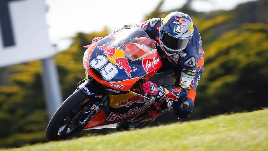 Já na Moto3, o domínio foi de Luís Salom (Red Bull KTM Ajo) | <a href="https://preprod.quatrorodas.abril.com.br/moto/noticias/motogp-lorenzo-pole-australia-757585.shtml" rel="migration">Leia mais</a>