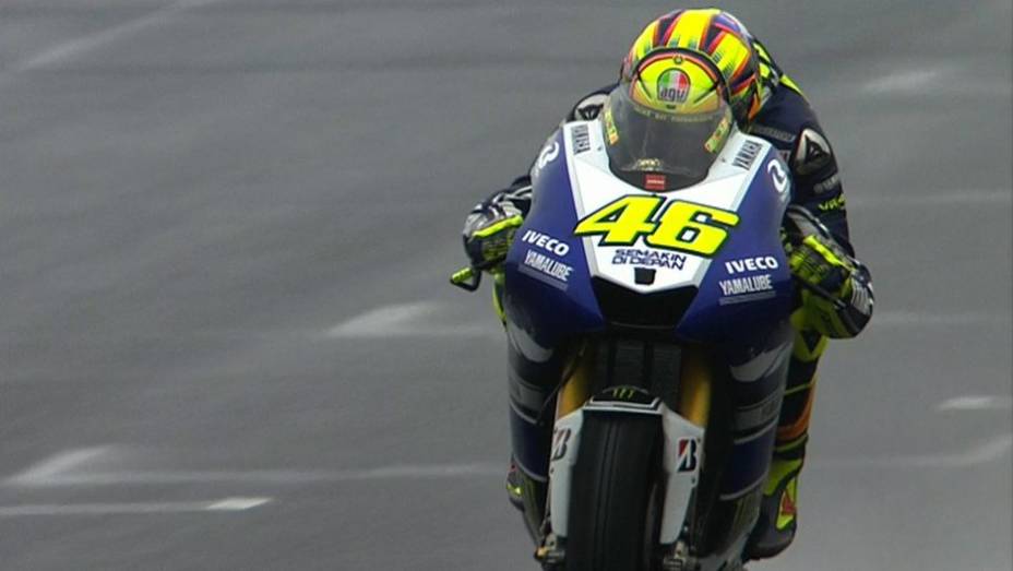 ...Valentino Rossi... | <a href="https://preprod.quatrorodas.abril.com.br/moto/noticias/motogp-lorenzo-voa-pole-japao-758277.shtml" rel="migration">Leia mais</a>