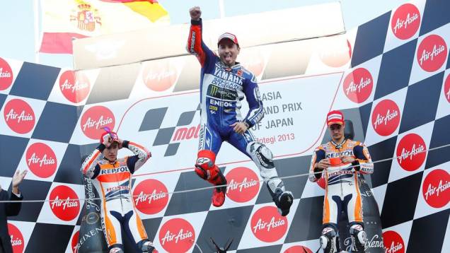 Márquez agora tem 318 pontos, contra 305 de Lorenzo | <a href="https://preprod.quatrorodas.abril.com.br/moto/noticias/motogp-definicao-titulo-fica-ultima-prova-758422.shtml" rel="migration">Leia mais</a> Márquez agora tem 318 pontos, contra 305 de Lorenzo | <a href="https://preprod.quatrorodas.abril.com.br/moto/noticias/motogp-definicao-titulo-fica-ultima-prova-758422.shtml" rel="migration">Leia mais</a>