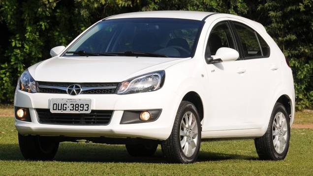 JAC J3 | <a href="https://preprod.quatrorodas.abril.com.br/reportagens/servicos/carros-dao-mais-trabalho-mecanicos-758572.shtml" rel="migration">Saiba o porquê</a> | <a href="https://preprod.quatrorodas.abril.com.br/reportagens/servicos//montadoras-se-defendem-criticas-mecanicos-758723.sh" rel="migration"></a> JAC J3 | <a href="https://preprod.quatrorodas.abril.com.br/reportagens/servicos/carros-dao-mais-trabalho-mecanicos-758572.shtml" rel="migration">Saiba o porquê</a> | <a href="https://preprod.quatrorodas.abril.com.br/reportagens/servicos//montadoras-se-defendem-criticas-mecanicos-758723.sh" rel="migration"></a>