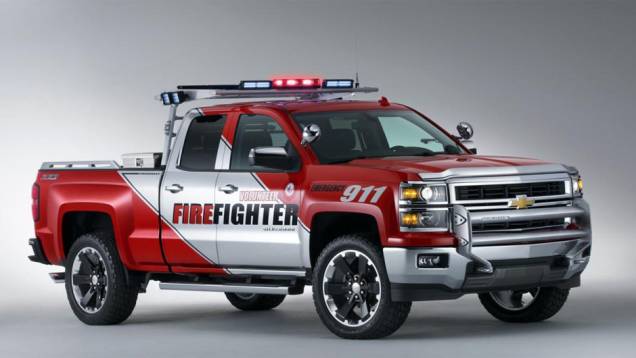 Chevrolet Silverado Volunteer Firefighter Concept | <a href="https://preprod.quatrorodas.abril.com.br/noticias/fabricantes/chevrolet-mostra-conceitos-silverado-black-ops-volunteer-firefighter-texas-755573.shtml" rel="migration">Leia mais</a> Chevrolet Silverado Volunteer Firefighter Concept | <a href="https://preprod.quatrorodas.abril.com.br/noticias/fabricantes/chevrolet-mostra-conceitos-silverado-black-ops-volunteer-firefighter-texas-755573.shtml" rel="migration">Leia mais</a>