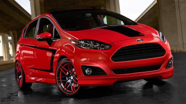 3dCarbon Fiesta | <a href="https://preprod.quatrorodas.abril.com.br/noticias/fabricantes/ford-levara-cinco-edicoes-especiais-fiesta-ao-sema-757477.shtml" rel="migration">Leia mais</a> 3dCarbon Fiesta | <a href="https://preprod.quatrorodas.abril.com.br/noticias/fabricantes/ford-levara-cinco-edicoes-especiais-fiesta-ao-sema-757477.shtml" rel="migration">Leia mais</a>