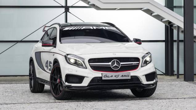 A Mercedes-Benz apresentou no Salão de Los Angeles o GLA 45 AMG concept | <a href="https://preprod.quatrorodas.abril.com.br/noticias/saloes/los-angeles-2013/mercedes-benz-revela-gla-45-amg-concept-760785.shtml" rel="migration">Leia mais</a> A Mercedes-Benz apresentou no Salão de Los Angeles o GLA 45 AMG concept | <a href="https://preprod.quatrorodas.abril.com.br/noticias/saloes/los-angeles-2013/mercedes-benz-revela-gla-45-amg-concept-760785.shtml" rel="migration">Leia mais</a>