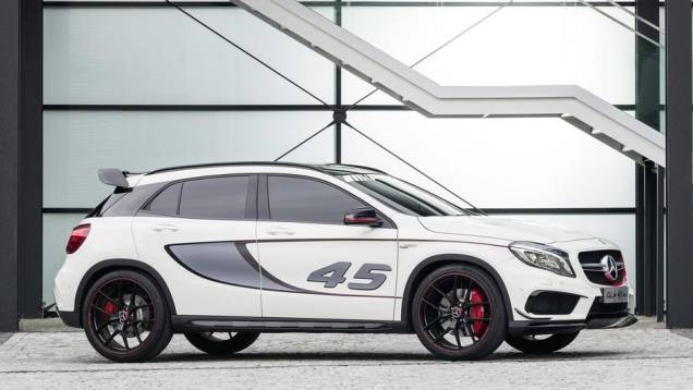 O conceitual tem visual mais ousado do que o GLA convencional, com para-choques modificados... | <a href="https://preprod.quatrorodas.abril.com.br/noticias/saloes/los-angeles-2013/mercedes-benz-revela-gla-45-amg-concept-760785.shtml" rel="migration">Leia mais</a> O conceitual tem visual mais ousado do que o GLA convencional, com para-choques modificados... | <a href="https://preprod.quatrorodas.abril.com.br/noticias/saloes/los-angeles-2013/mercedes-benz-revela-gla-45-amg-concept-760785.shtml" rel="migration">Leia mais</a>