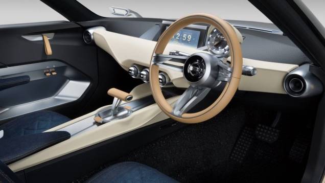 Quanto à motorização, nenhum deles possui um bloco definido, mas a Nissan sugere que o IDx Freeflow receba motor entre 1.2 e 1.5 a gasolina, com transmissão CVT | <a href="https://preprod.quatrorodas.abril.com.br/noticias/saloes/toquio-2013/nissan-apresenta-concei" rel="migration"></a> Quanto à motorização, nenhum deles possui um bloco definido, mas a Nissan sugere que o IDx Freeflow receba motor entre 1.2 e 1.5 a gasolina, com transmissão CVT | <a href="https://preprod.quatrorodas.abril.com.br/noticias/saloes/toquio-2013/nissan-apresenta-concei" rel="migration"></a>