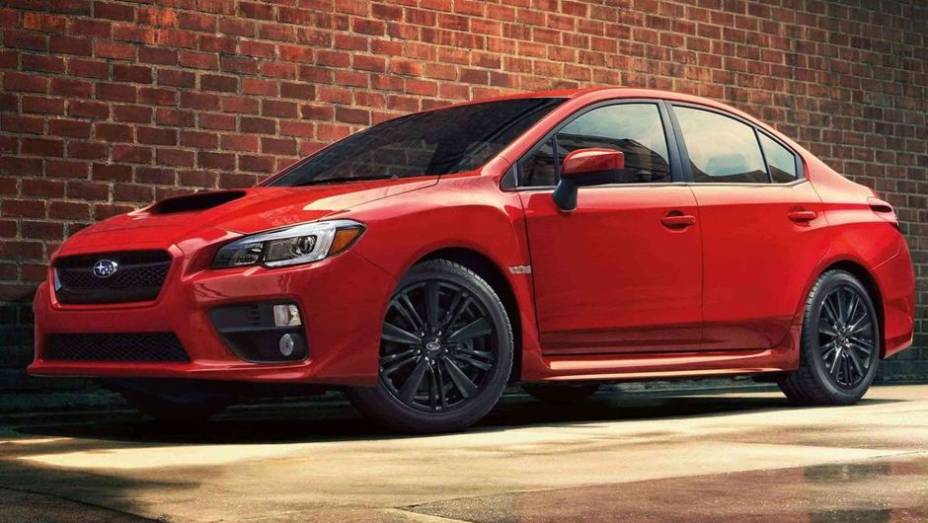 As primeiras imagens do Subaru WRX 2015, uma versão de alta performance do Impreza, foram reveladas | <a href="https://preprod.quatrorodas.abril.com.br/noticias/saloes/los-angeles-2013/subaru-mostra-primeiras-imagens-oficiais-wrx-760765.shtml" rel="migration">Leia mais</a>