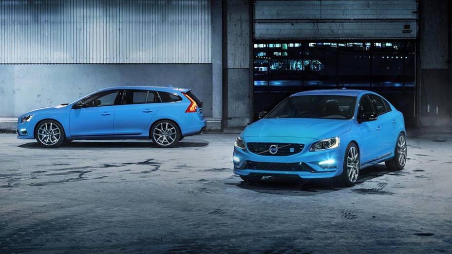 De acordo com a marca, a série limitada de performance do sedã e da perua chegará a alguns mercados selecionados em julho de 2014 | <a href="https://preprod.quatrorodas.abril.com.br/noticias/fabricantes/volvo-confirma-s60-v60-polestar-762650.shtml" rel="migration">Leia mais</a>