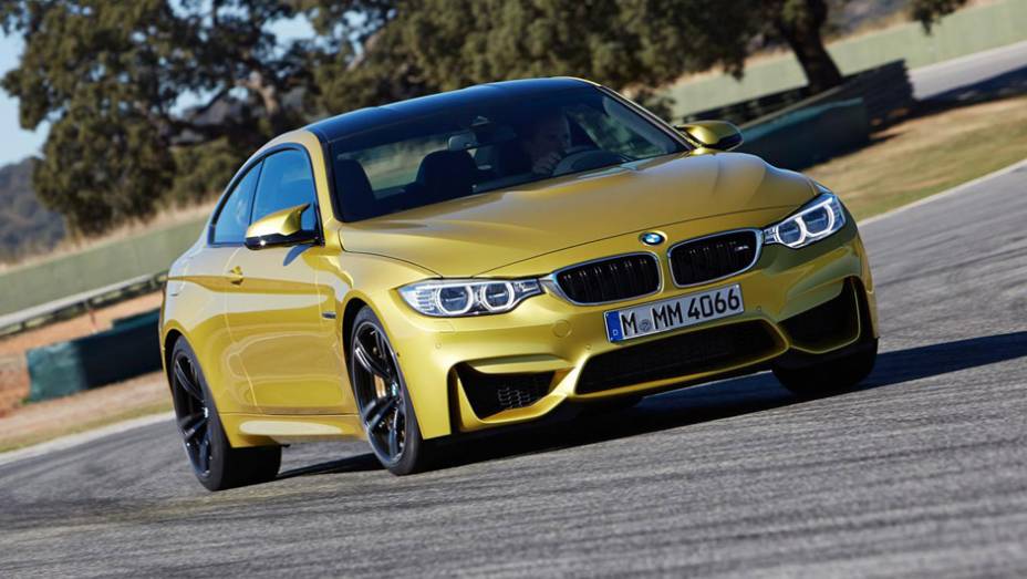 Este é o novo BMW M4 | <a href="https://preprod.quatrorodas.abril.com.br/noticias/saloes/detroit-2014/bmw-apresenta-novos-m3-m4-762958.shtml" rel="migration">Leia mais</a>