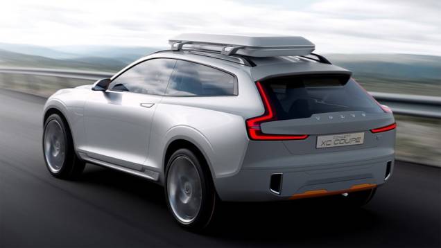 Modelo segue as linhas do Concept Coupe, revelado em setembro do ano passado | <a href="https://preprod.quatrorodas.abril.com.br/noticias/saloes/detroit-2014/volvo-revelara-concept-xc-coupe-detroit-767556.shtml" rel="migration">Leia mais</a> Modelo segue as linhas do Concept Coupe, revelado em setembro do ano passado | <a href="https://preprod.quatrorodas.abril.com.br/noticias/saloes/detroit-2014/volvo-revelara-concept-xc-coupe-detroit-767556.shtml" rel="migration">Leia mais</a>