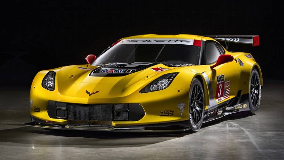 Chevrolet leva Corvette C7.R 2014 a Detroit | <a href="https://preprod.quatrorodas.abril.com.br/noticias/saloes/detroit-2014/chevrolet-leva-corvette-c7-r-2014-detroit-769735.shtml" rel="migration">Leia mais</a>