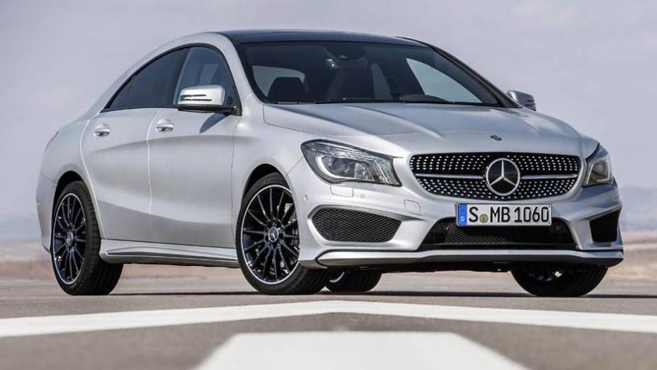 Se isso realmente acontecer, o CLA pode ser vendido por menos de R$ 100 mil | <a href="https://preprod.quatrorodas.abril.com.br/saloes/detroit/2013/mercedes-benz-cla-730475.shtml" rel="migration">Leia mais</a>