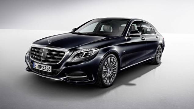 A Mercedes-Benz exibiu nesta segunda-feira (13), no primeiro dia de imprensa do Salão de Detroit, o S600 | <a href="https://preprod.quatrorodas.abril.com.br/noticias/saloes/detroit-2014/mercedes-benz-promove-estreia-mundial-s600-769543.shtml" rel="migration">Leia mais</a> A Mercedes-Benz exibiu nesta segunda-feira (13), no primeiro dia de imprensa do Salão de Detroit, o S600 | <a href="https://preprod.quatrorodas.abril.com.br/noticias/saloes/detroit-2014/mercedes-benz-promove-estreia-mundial-s600-769543.shtml" rel="migration">Leia mais</a>