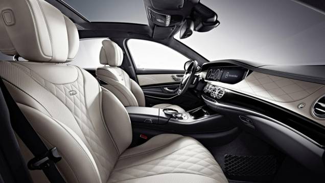Mercedes-Benz S600 | <a href="https://preprod.quatrorodas.abril.com.br/noticias/saloes/detroit-2014/mercedes-benz-promove-estreia-mundial-s600-769543.shtml" rel="migration">Leia mais</a> Mercedes-Benz S600 | <a href="https://preprod.quatrorodas.abril.com.br/noticias/saloes/detroit-2014/mercedes-benz-promove-estreia-mundial-s600-769543.shtml" rel="migration">Leia mais</a>