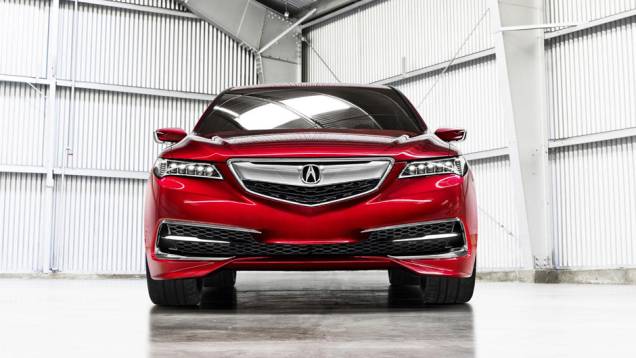 A versão de produção do TLX terá duas opções de motorização: 2.4 de quatro cilindros e 3.5 V6 | <a href="https://preprod.quatrorodas.abril.com.br/noticias/saloes/detroit-2014/acura-apresenta-tlx-prototype-770463.shtml" rel="migration">Leia mais</a> A versão de produção do TLX terá duas opções de motorização: 2.4 de quatro cilindros e 3.5 V6 | <a href="https://preprod.quatrorodas.abril.com.br/noticias/saloes/detroit-2014/acura-apresenta-tlx-prototype-770463.shtml" rel="migration">Leia mais</a>
