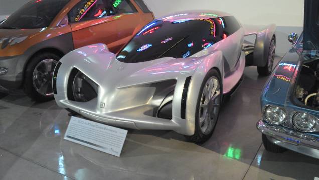 O 2002 AUTOnomy Concept foi um estudo de carro movido a célula de combustível, apostando no sucesso do hidrogênio no futuro | <a href="https://preprod.quatrorodas.abril.com.br/reportagens/classicos/visitamos-gm-heritage-center-771490.shtml" rel="migration">Leia mais</a> O 2002 AUTOnomy Concept foi um estudo de carro movido a célula de combustível, apostando no sucesso do hidrogênio no futuro | <a href="https://preprod.quatrorodas.abril.com.br/reportagens/classicos/visitamos-gm-heritage-center-771490.shtml" rel="migration">Leia mais</a>