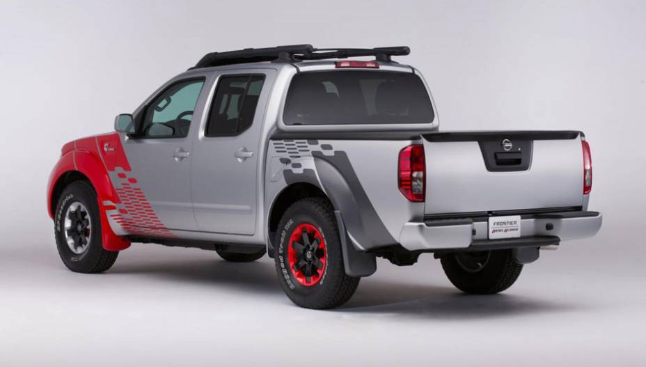 O motor que equipa a Frontier Diesel Runner concept é o 2.8 Cummins turbo de quatro cilindros, que oferece 200 cavalos de potência e 48,3 kgfm de torque | <a href="https://preprod.quatrorodas.abril.com.br/noticias/fabricantes/nissan-revela-frontier-diesel-runner-c" rel="migration"></a>