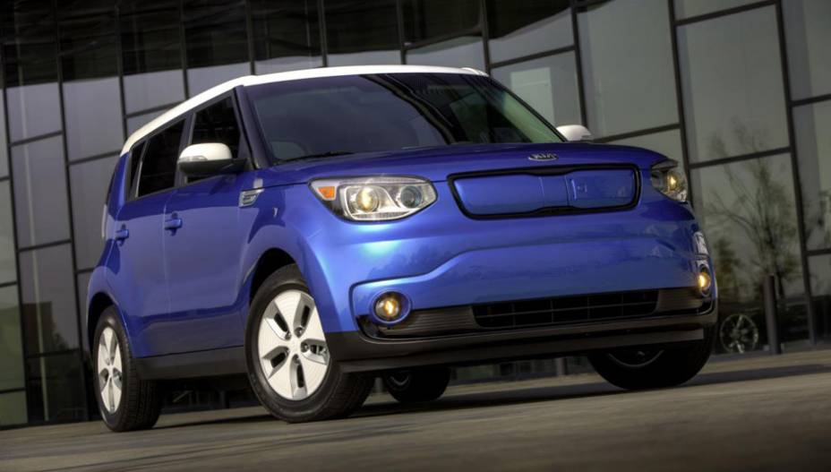 A Kia revelou nesta quinta-feira (6) o Soul EV | <a href="https://preprod.quatrorodas.abril.com.br/noticias/fabricantes/kia-apresenta-soul-ev-772571.shtml" rel="migration">Leia mais</a>