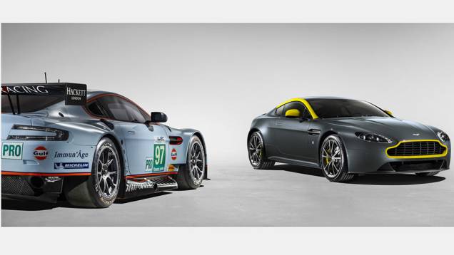 O Vantage vai de 0 a 100 km/h em 4,6 segundos, com uma velocidade máxima de 305 km/h| <a href="https://preprod.quatrorodas.abril.com.br/noticias/saloes/genebra-2014/aston-martin-levara-edicoes-especiais-vantage-db9-genebra-774029.shtml" rel="migration">Leia mais</a> O Vantage vai de 0 a 100 km/h em 4,6 segundos, com uma velocidade máxima de 305 km/h| <a href="https://preprod.quatrorodas.abril.com.br/noticias/saloes/genebra-2014/aston-martin-levara-edicoes-especiais-vantage-db9-genebra-774029.shtml" rel="migration">Leia mais</a>