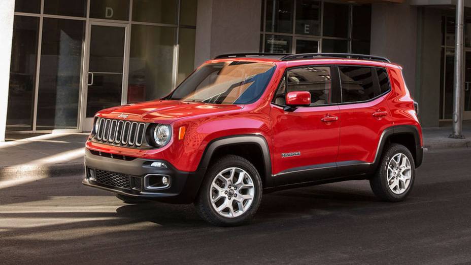 Circulam na Internet desde a noite de domingo (2) as imagens do novo SUV compacto da Jeep, o Renegade | <a href="https://preprod.quatrorodas.abril.com.br/noticias/saloes/genebra-2014/imagens-jeep-renegade-sao-reveladas-775127.shtml" rel="migration">Leia mais</a>