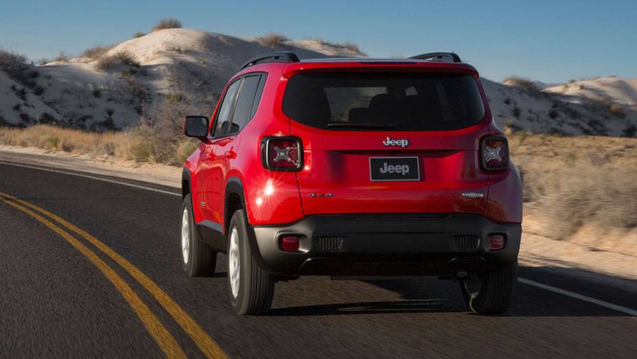 Ele dividirá plataforma com o 500X, modelo da marca italiana, mas manterá o posicionamento de mercado superior da marca norte-americana | <a href="https://preprod.quatrorodas.abril.com.br/noticias/saloes/genebra-2014/imagens-jeep-renegade-sao-reveladas-775127.shtm" rel="migration"></a> Ele dividirá plataforma com o 500X, modelo da marca italiana, mas manterá o posicionamento de mercado superior da marca norte-americana | <a href="https://preprod.quatrorodas.abril.com.br/noticias/saloes/genebra-2014/imagens-jeep-renegade-sao-reveladas-775127.shtm" rel="migration"></a>