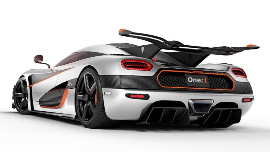 Supercarro entrega aproximadamente 1.400 cavalos de pot&ecirc;ncia | <a href="https://preprod.quatrorodas.abril.com.br/noticias/saloes/genebra-2014/koenigsegg-apresentara-carro-1-341-cavalos-potencia-774972.shtml" rel="migration">Leia mais</a>