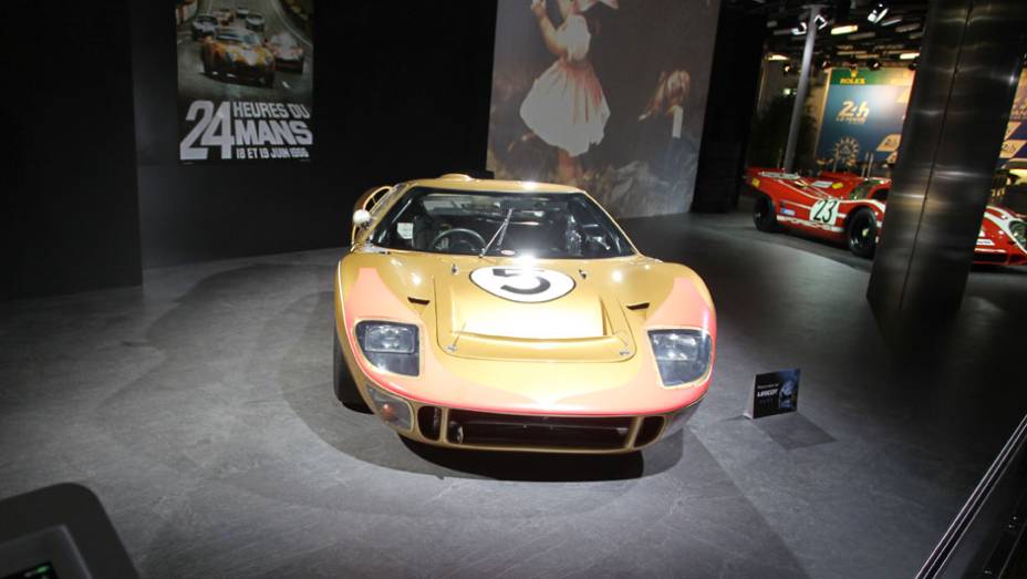 Ford GT40 (1966) | <a href="https://preprod.quatrorodas.abril.com.br/noticias/saloes/genebra-2014/salao-genebra-exibe-bolidos-le-mans-775992.shtml" rel="migration">Leia mais</a> | <a href="https://preprod.quatrorodas.abril.com.br/noticias/saloes/genebra-2014/" rel="migration">Confira tudo sobre o Sal&atilde;o d</a>