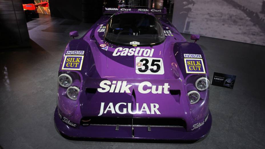 Jaguar XJR-12 (1991) | <a href="https://preprod.quatrorodas.abril.com.br/noticias/saloes/genebra-2014/salao-genebra-exibe-bolidos-le-mans-775992.shtml" rel="migration">Leia mais</a> | <a href="https://preprod.quatrorodas.abril.com.br/noticias/saloes/genebra-2014/" rel="migration">Confira tudo sobre o Sal</a>