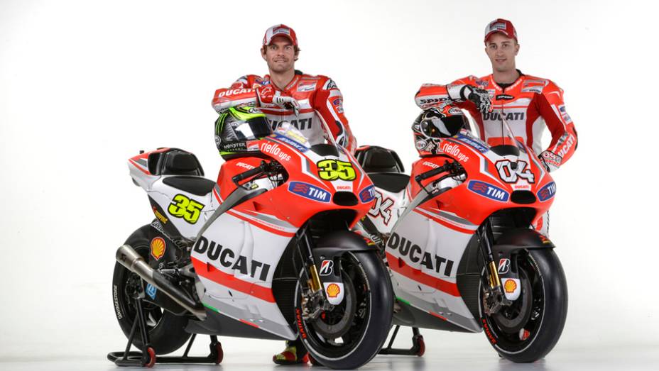 Crutchlow foi contratado este ano depois da saída de Nicky Hayden | <a href="https://preprod.quatrorodas.abril.com.br/moto/noticias/ducati-apresenta-nova-moto-temporada-motogp-776745.shtml" rel="migration">Leia mais</a>