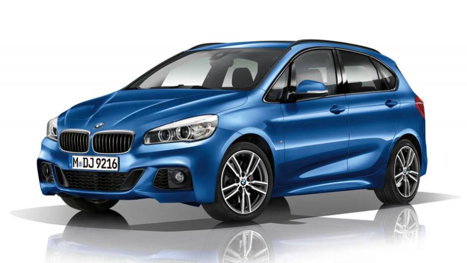 BMW revela Série 2 Active Tourer M Sport | <a href="https://preprod.quatrorodas.abril.com.br/noticias/fabricantes/bmw-revela-serie-2-active-tourer-m-sport-777908.shtml" rel="migration">Leia mais</a>