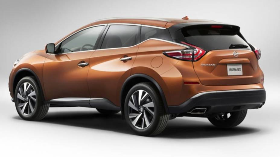 Modelo ficou mais leve e com visual mais agressivo | <a href="https://preprod.quatrorodas.abril.com.br/noticias/fabricantes/nissan-murano-2015-sera-mostrado-nova-york-779763.shtml" rel="migration">Leia mais</a>