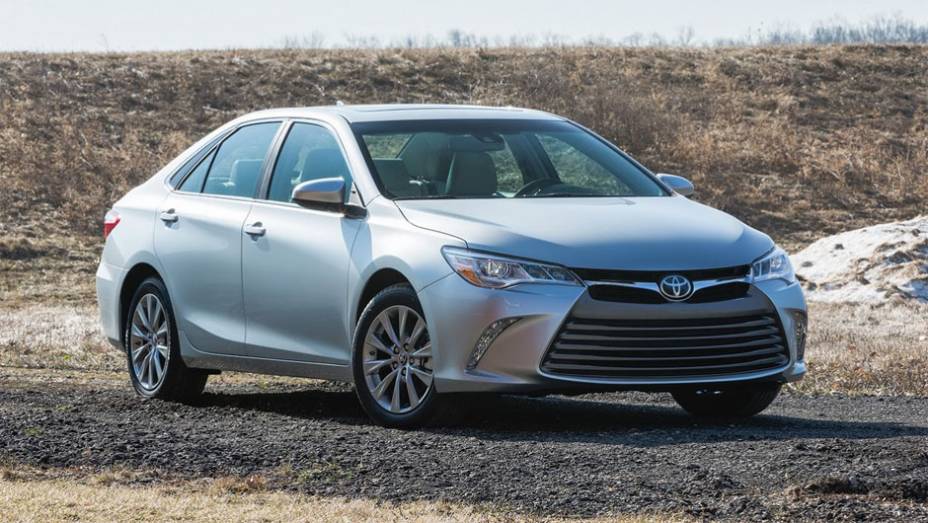 Reestilização deixou sedã menos conservador | <a href="https://preprod.quatrorodas.abril.com.br/noticias/saloes/new-york-2014/toyota-mostra-novo-camry-779950.shtml" rel="migration">Leia mais</a>