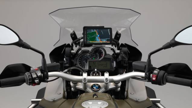 Detalhe do painel de instrumentos | <a href="https://preprod.quatrorodas.abril.com.br/moto/noticias/nova-bmw-r-1200-gs-adventure-chega-r-87-900-780846.shtml" rel="migration">Leia mais</a> Detalhe do painel de instrumentos | <a href="https://preprod.quatrorodas.abril.com.br/moto/noticias/nova-bmw-r-1200-gs-adventure-chega-r-87-900-780846.shtml" rel="migration">Leia mais</a>