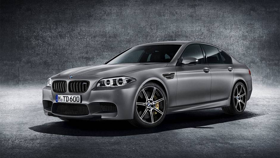 BMW 30 Jahre M5