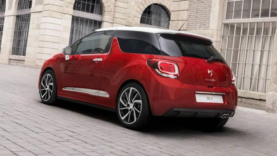 O novo sistema &eacute; 35% mais eficiente em consumo de energia e 75% mais eficiente em ilumina&ccedil;&atilde;o do que l&acirc;mpadas convencionais | <a href="https://preprod.quatrorodas.abril.com.br/noticias/fabricantes/citroen-revela-facelift-ds3-ds3-cabrio-783578.shtml" rel="migration">Leia mais</a>