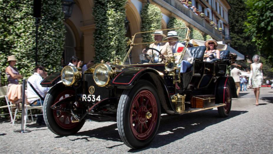 Rolls-Royce Silver Ghost - Concorso dEleganza Villa dEste 2014 | <a href="https://preprod.quatrorodas.abril.com.br/noticias/classicos//concorso-d-eleganza-villa-d-este-2014-premia-maserati-450-s-1956-como-best-of-show-784018.shtml" rel="migration">Leia mais</a>