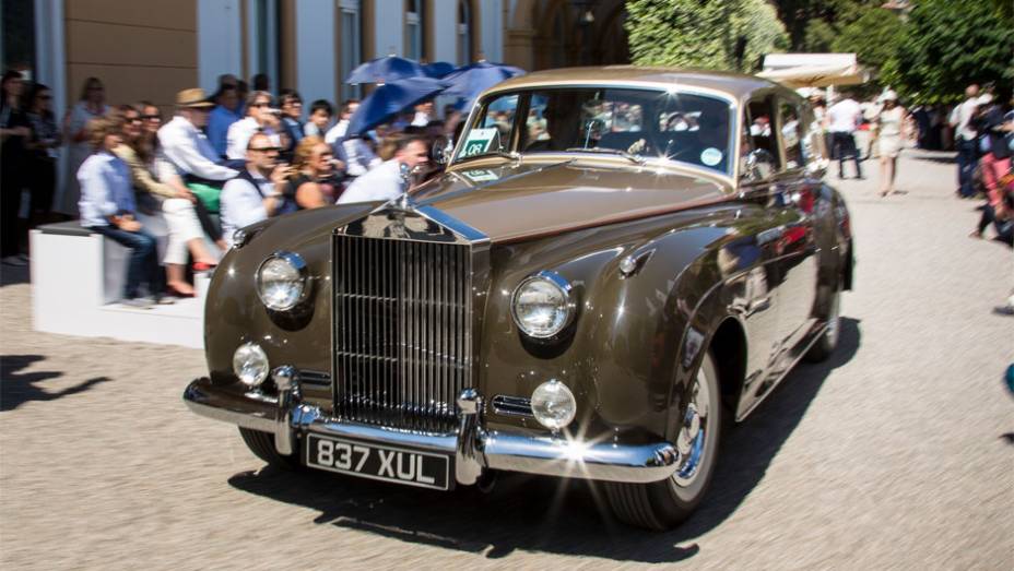 Rolls-Royce Silver Cloud I - Concorso dEleganza Villa dEste 2014 | <a href="https://preprod.quatrorodas.abril.com.br/noticias/classicos//concorso-d-eleganza-villa-d-este-2014-premia-maserati-450-s-1956-como-best-of-show-784018.shtml" rel="migration">Leia mais</a>