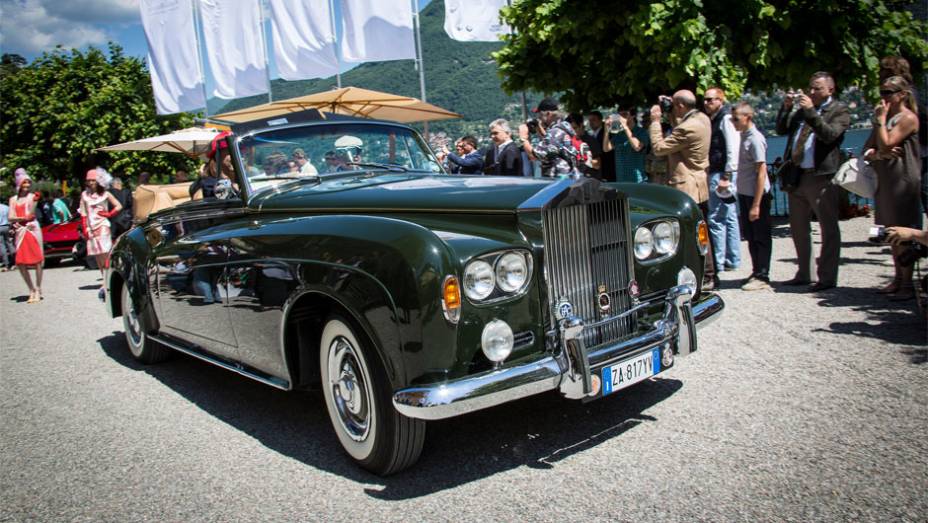 Rolls-Royce Silver Cloud III - Concorso dEleganza Villa dEste 2014 | <a href="https://preprod.quatrorodas.abril.com.br/noticias/classicos//concorso-d-eleganza-villa-d-este-2014-premia-maserati-450-s-1956-como-best-of-show-784018.shtml" rel="migration">Leia mais</a>