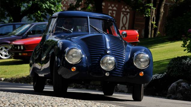 BMW 328 - Concorso dEleganza Villa dEste 2014 | <a href="https://preprod.quatrorodas.abril.com.br/noticias/classicos//concorso-d-eleganza-villa-d-este-2014-premia-maserati-450-s-1956-como-best-of-show-784018.shtml" rel="migration">Leia mais</a> BMW 328 - Concorso dEleganza Villa dEste 2014 | <a href="https://preprod.quatrorodas.abril.com.br/noticias/classicos//concorso-d-eleganza-villa-d-este-2014-premia-maserati-450-s-1956-como-best-of-show-784018.shtml" rel="migration">Leia mais</a>