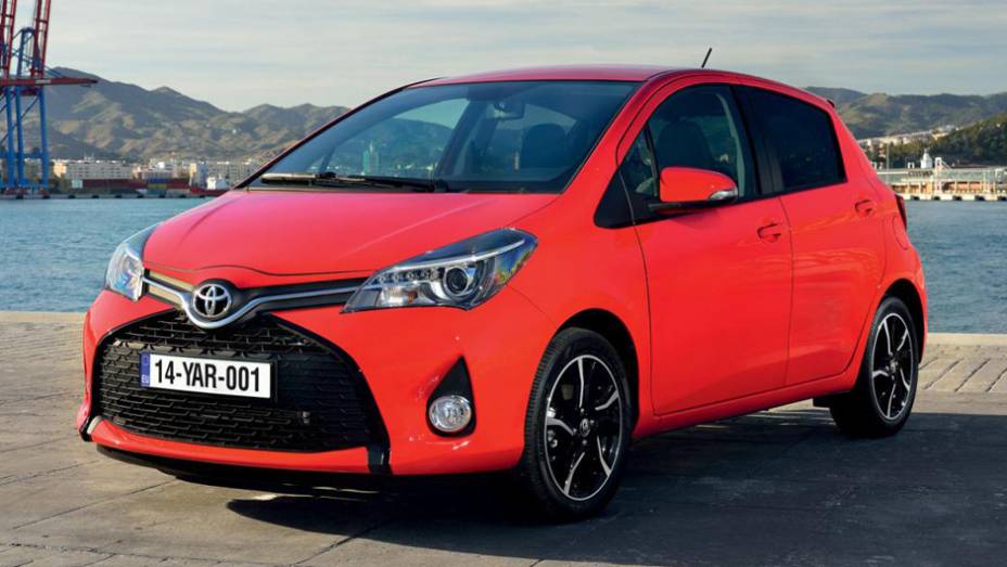 A Toyota divulgou informações e fotos oficiais do Yaris 2014 | <a href="https://preprod.quatrorodas.abril.com.br/noticias/fabricantes/toyota-revela-yaris-2014-784205.shtml" rel="migration">Leia mais</a>