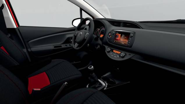 Interior do Yaris 2014 | <a href="https://preprod.quatrorodas.abril.com.br/noticias/fabricantes/toyota-revela-yaris-2014-784205.shtml" rel="migration">Leia mais</a> Interior do Yaris 2014 | <a href="https://preprod.quatrorodas.abril.com.br/noticias/fabricantes/toyota-revela-yaris-2014-784205.shtml" rel="migration">Leia mais</a>
